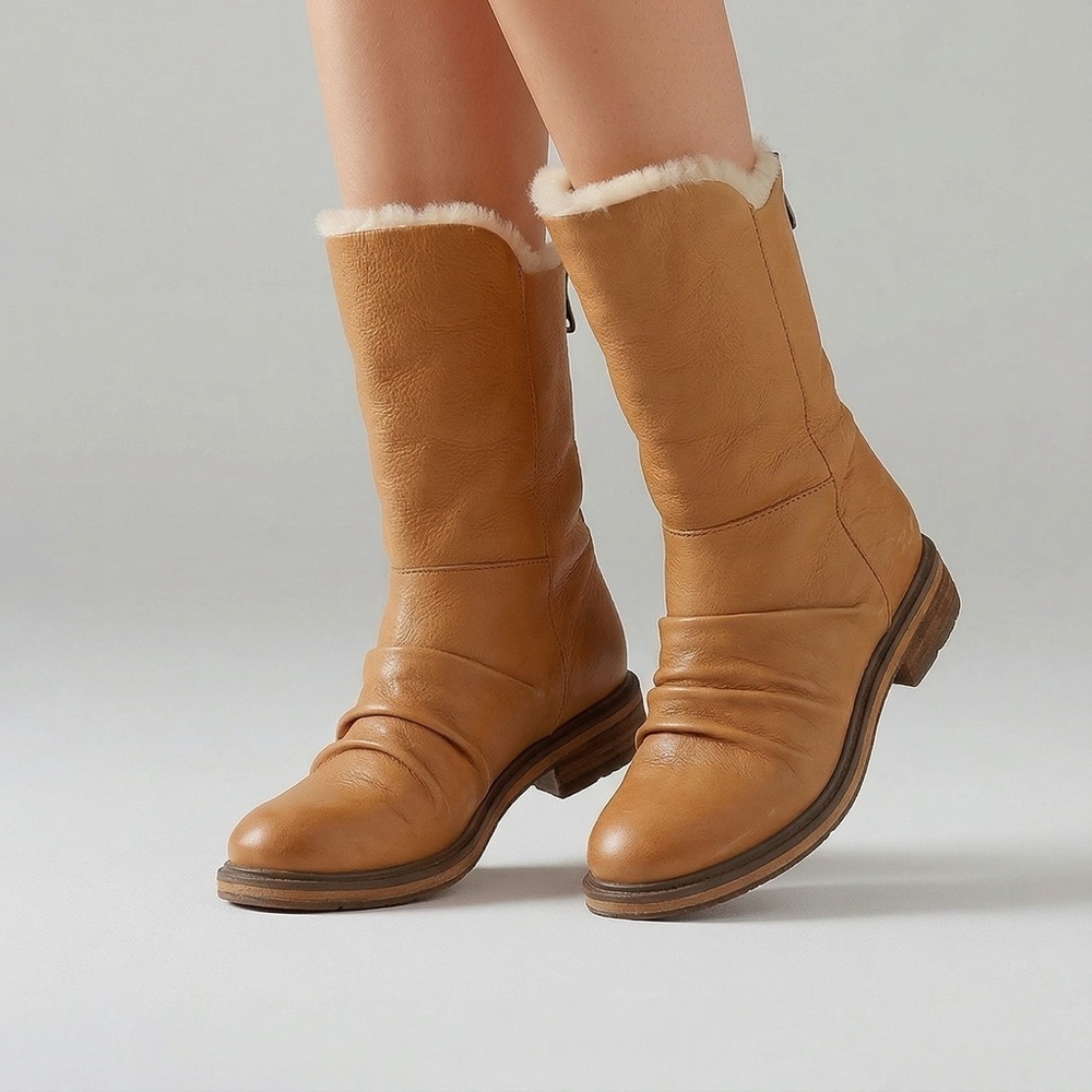 NAYA Tan Leather Cabincore
Cozy Mid Calf Boots Fur Lined Side Zip Women's 9